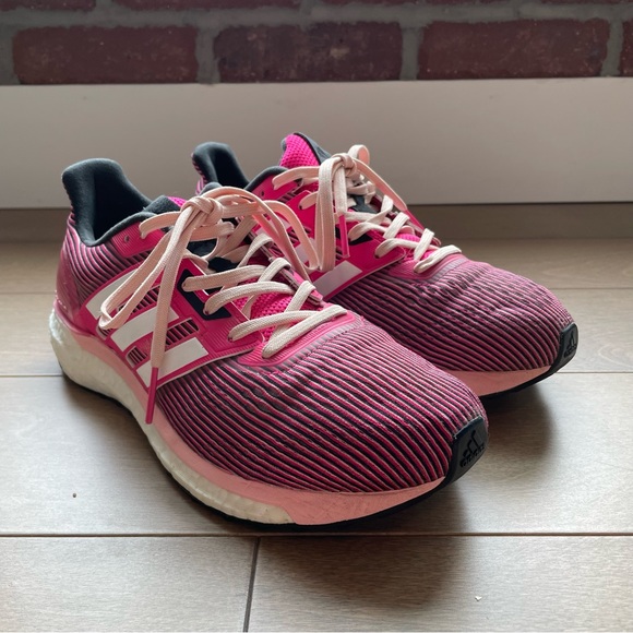 Adidas Ultraboost Supernova Women’s tennis shoes size 8 - Picture 2 of 8